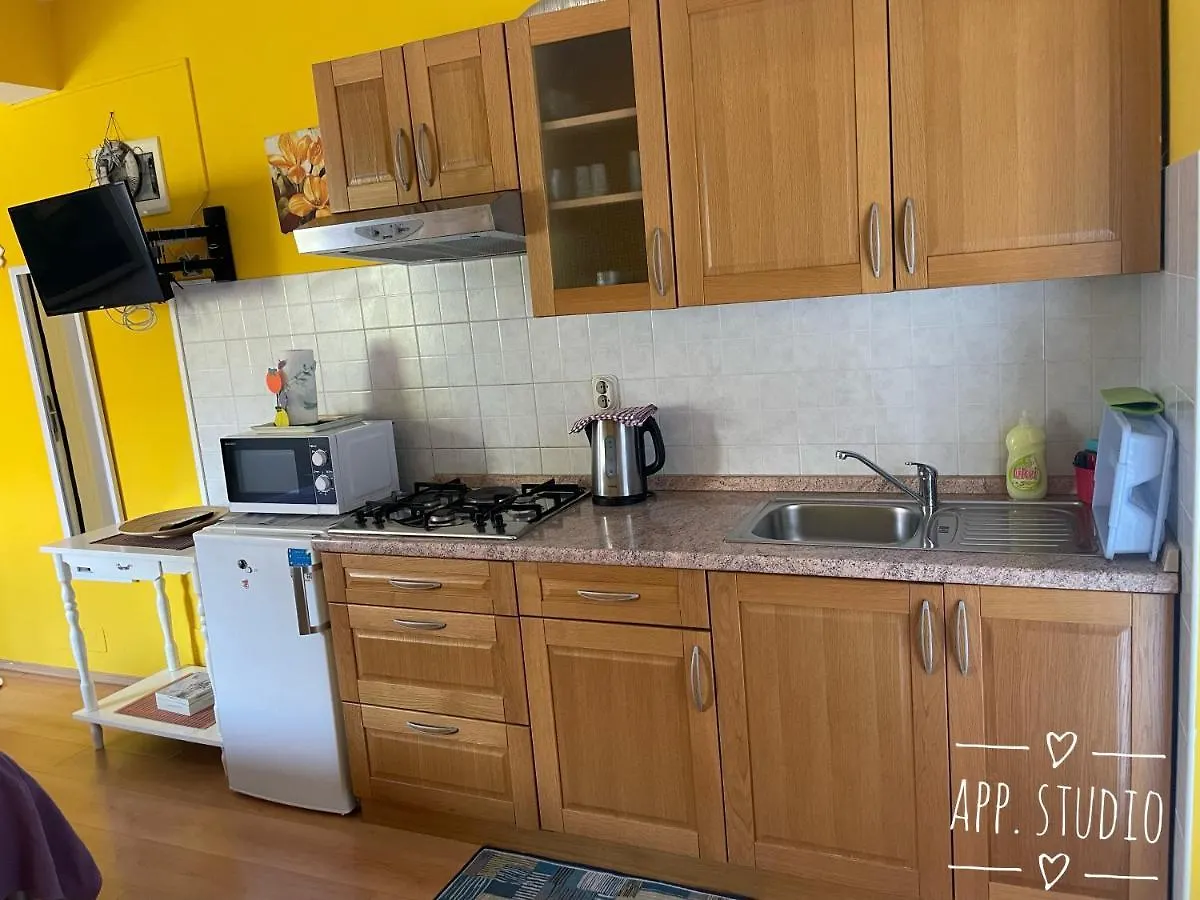 Apartments Mery  Rovinj